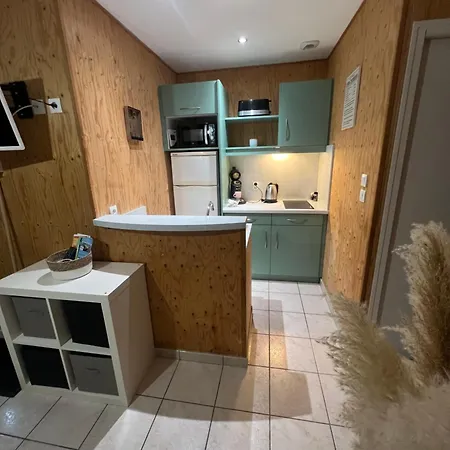 Les Pieds Dans L'o 50a ז'יפמוגיפומון-שמפובר